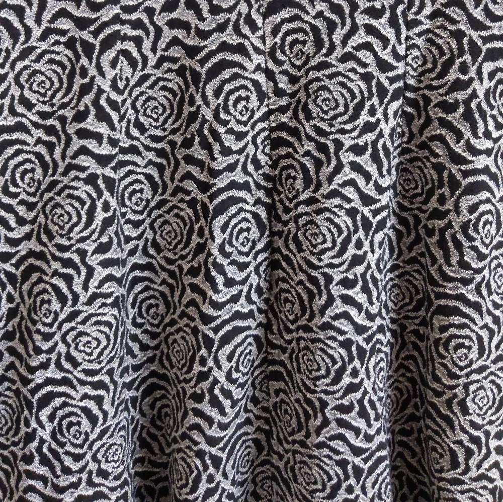 🆕🌿LOFT DRESS🌿 - Picture 5 of 6
